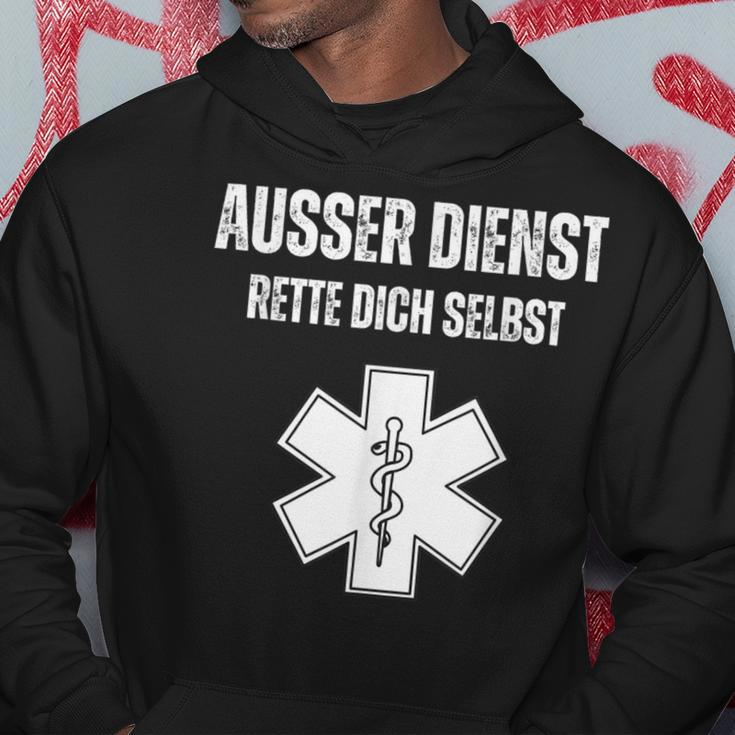 Ausser Dienst Rette Dich Selbst [German Language] Black Hoodie Lustige Geschenke